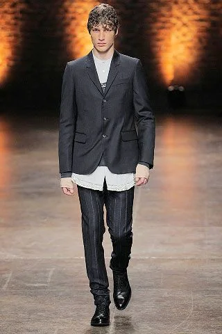 Look 4
